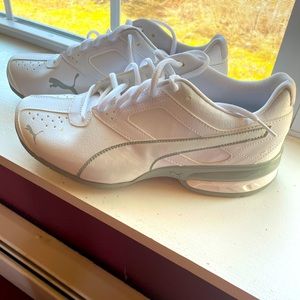 Women’s Puma Sneakers